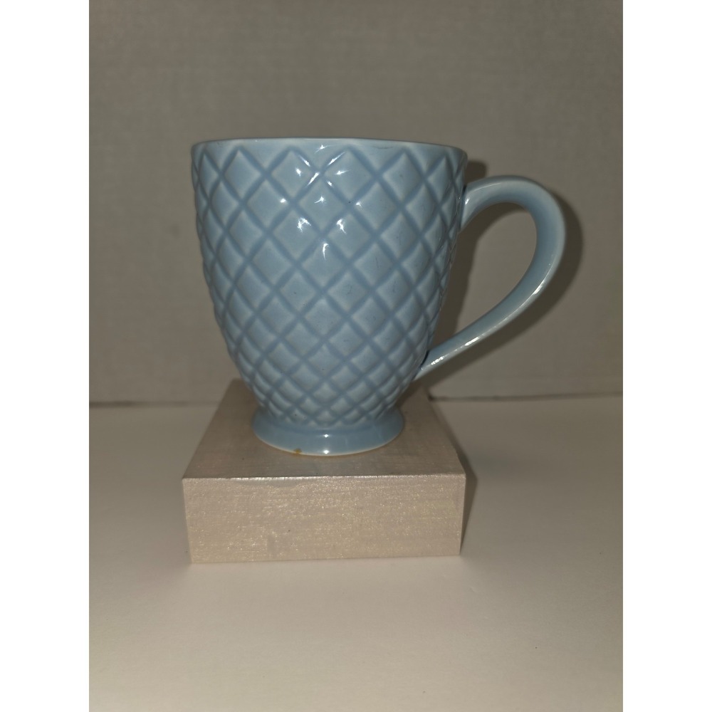 2006 Starbucks light‎ blue acorn-shaped ceramic glazed coffee mug quilted